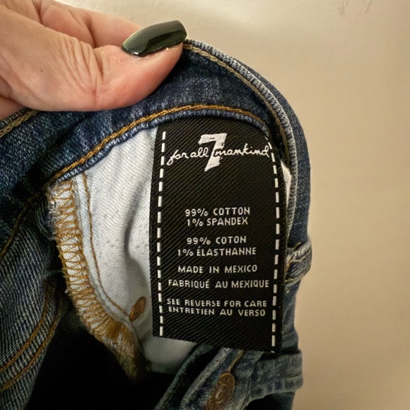 7 For All Mankind Standard Fit Medium Wash Denim, size 34 (men’s? Women’s?) - Picture 7 of 8